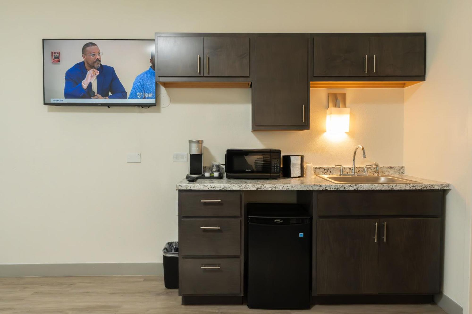 Oasis Bay Suites, Tampa, Busch Gardens, Usf المظهر الخارجي الصورة