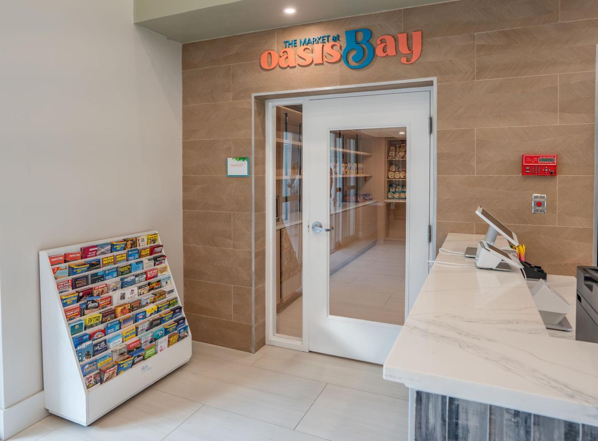 Oasis Bay Suites, Tampa, Busch Gardens, Usf المظهر الخارجي الصورة